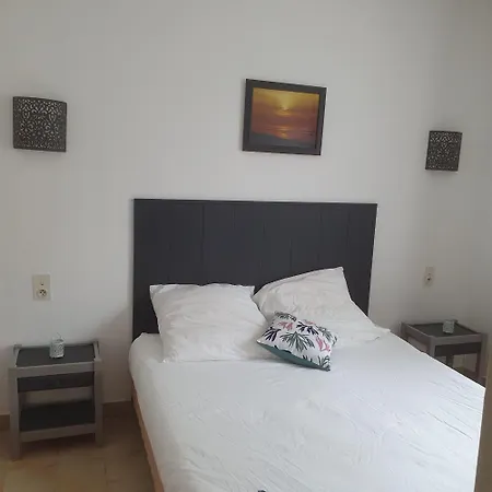 The Gare Apartman Gondrin